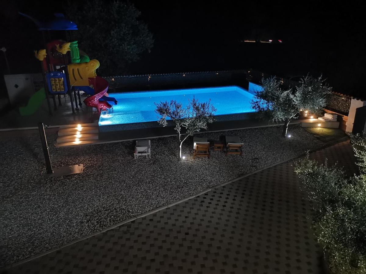 Jacuzi Cottage In The Olive Grove Pula Ngoại thất bức ảnh