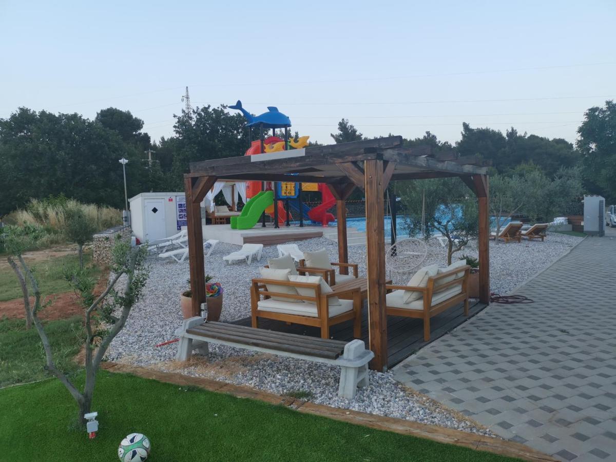 Jacuzi Cottage In The Olive Grove Pula Ngoại thất bức ảnh